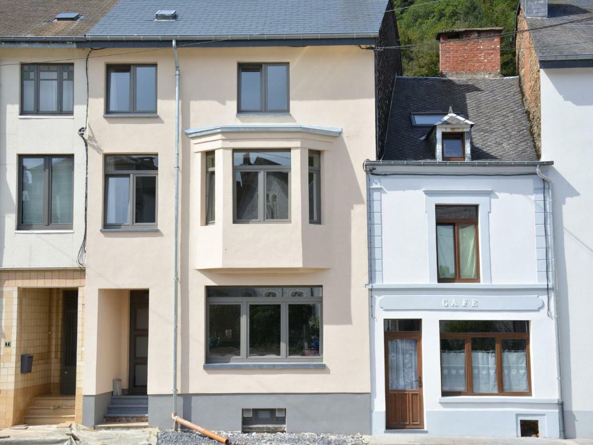 ブイヨン Large Townhouse With Pool Tableヴィラ エクステリア 写真